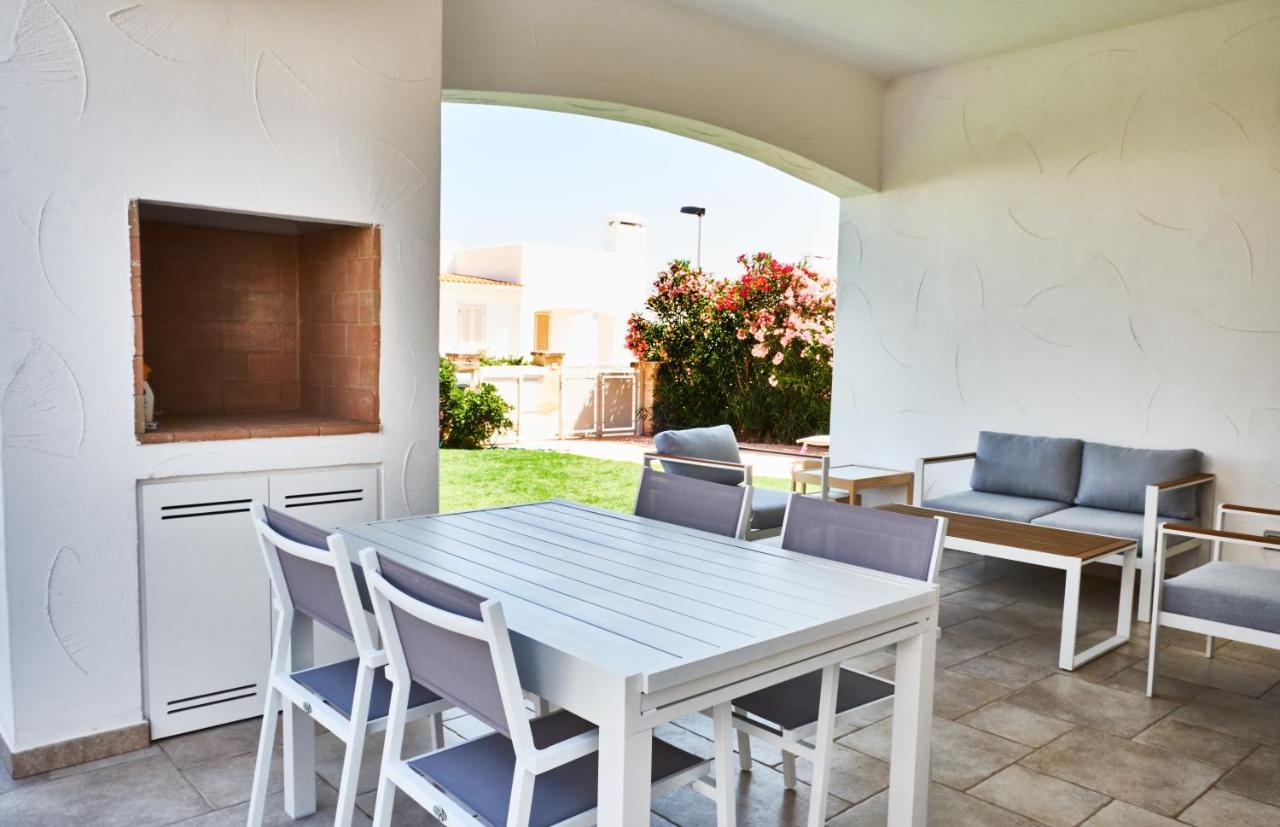 Villa Dublin - Mare Blu 2 - Ostuni วิลลานอวา ดิ ออสตูนี ภายนอก รูปภาพ