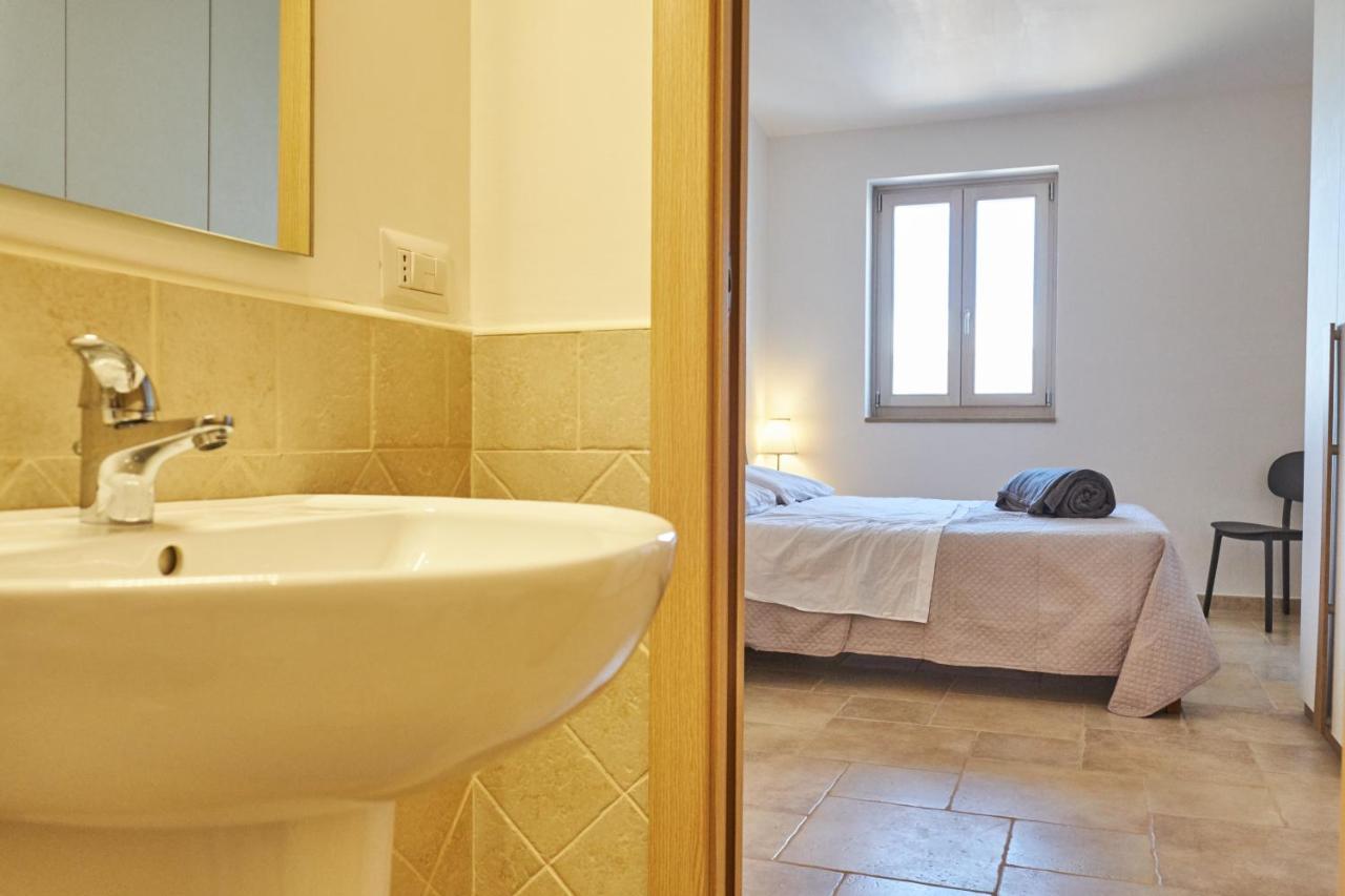 Villa Dublin - Mare Blu 2 - Ostuni วิลลานอวา ดิ ออสตูนี ภายนอก รูปภาพ